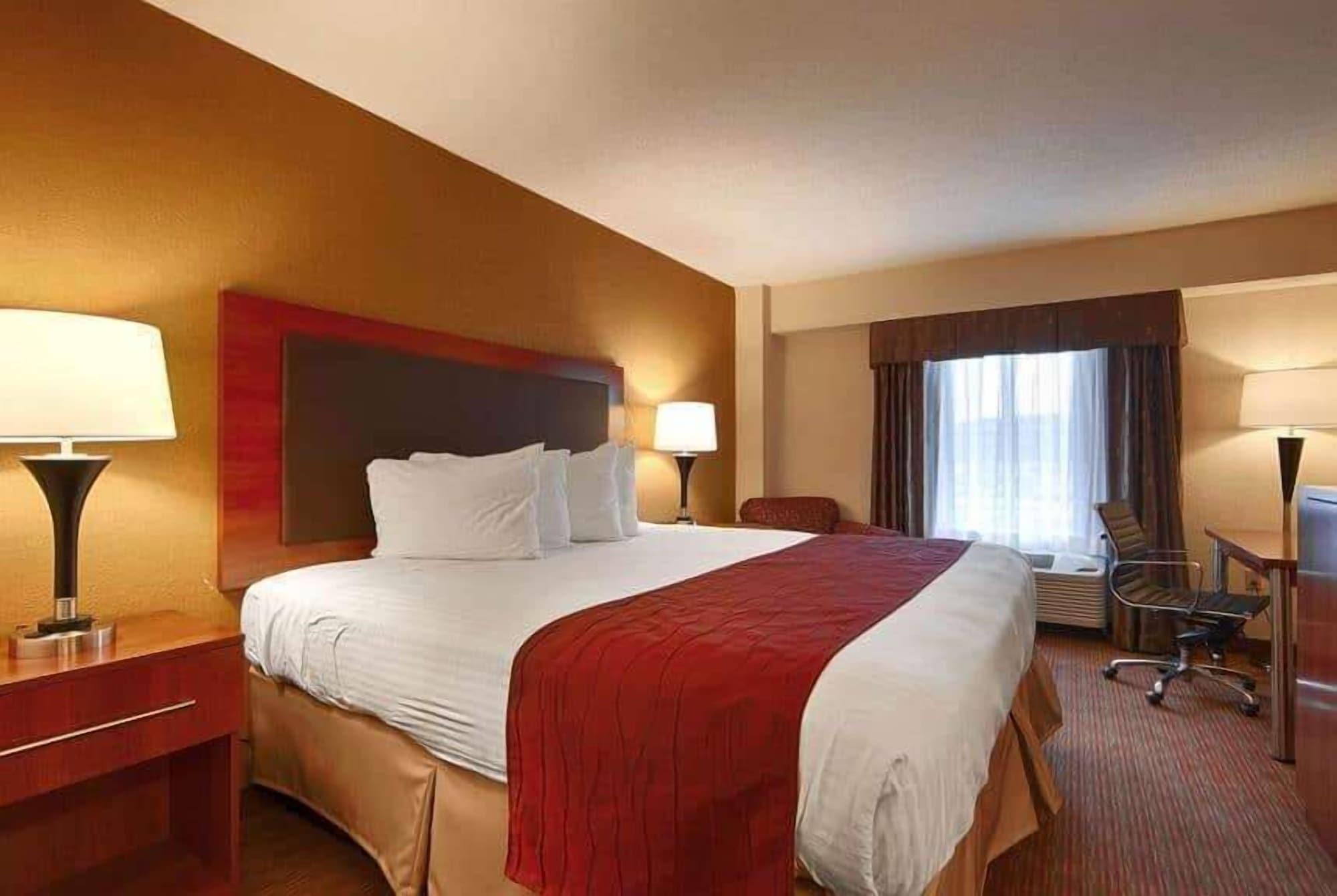Days Inn By Wyndham Indiana Benjamin Franklin Highway Eksteriør bilde